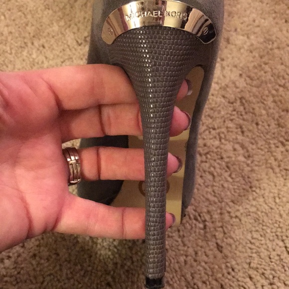 Michael Kors gray suede heels - Picture 5 of 8